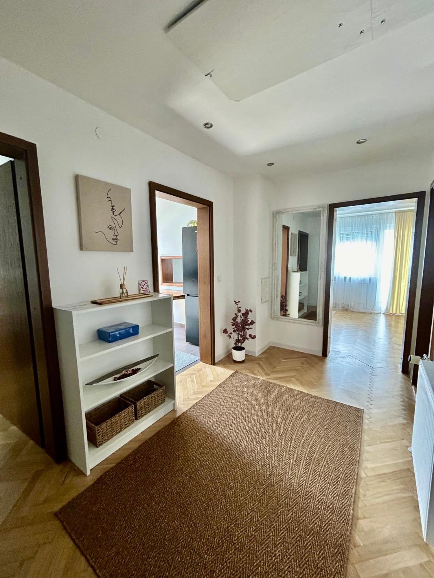 Apartment Tony Deluxe Near Zagreb Airport *